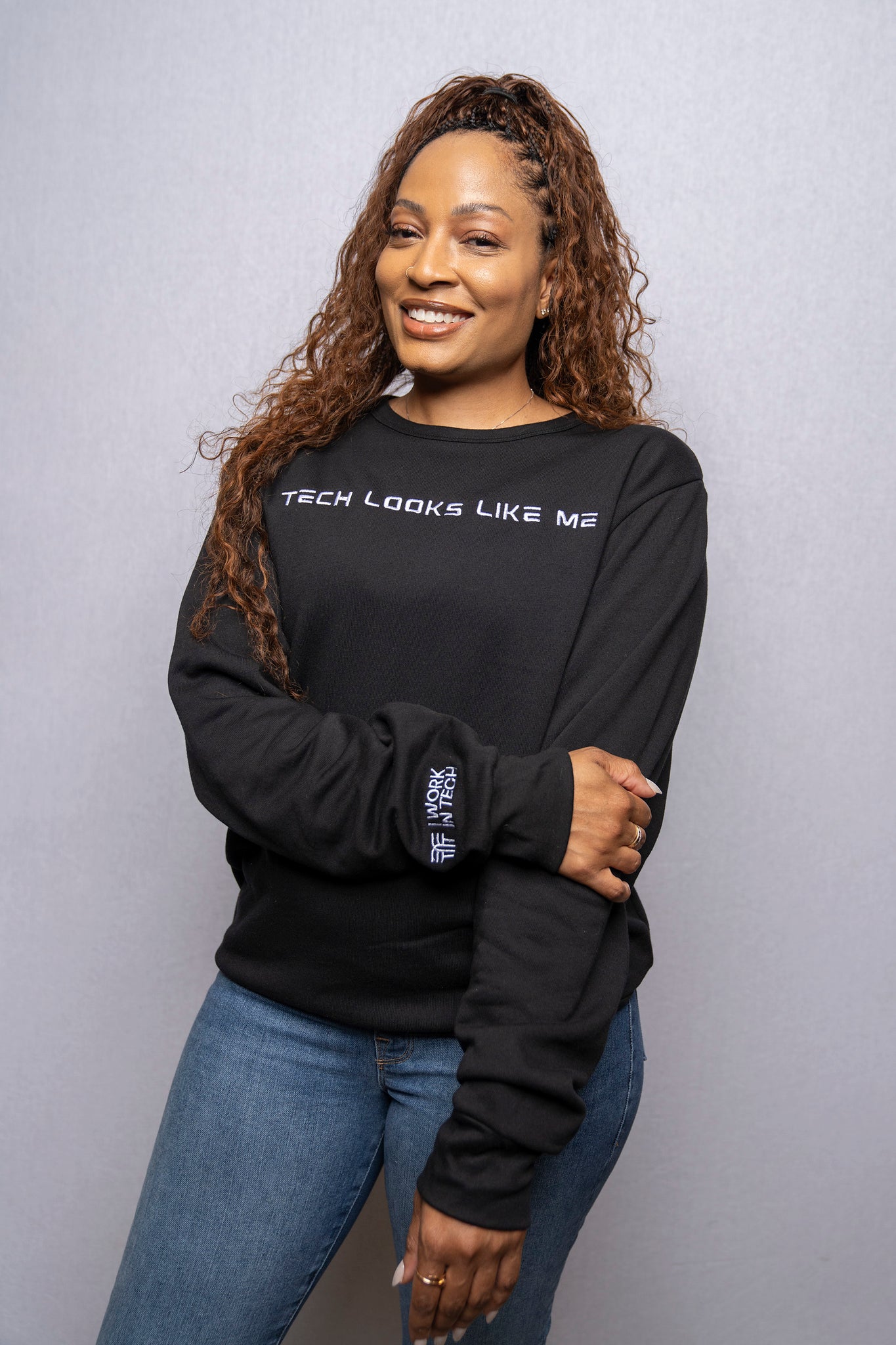 Tech Looks Like Me Crewneck (Black)